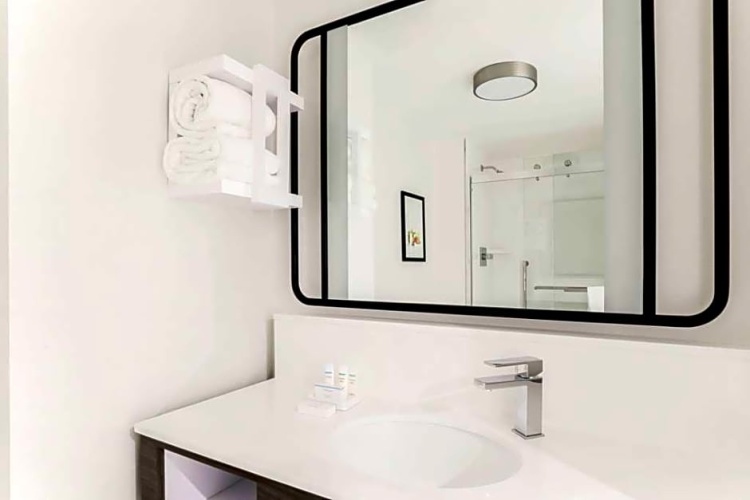 1 Bedroom Double Suite