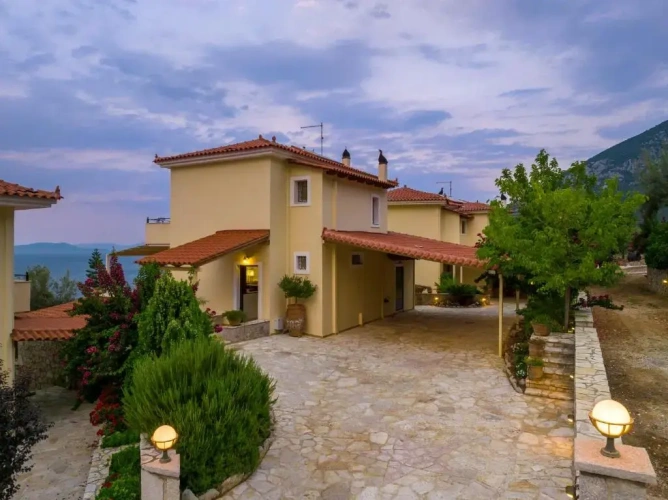 3 Bedrooms Double Villa