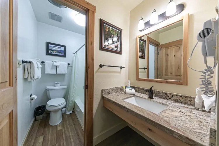 233 Bldg C 1 Bedroom Condo