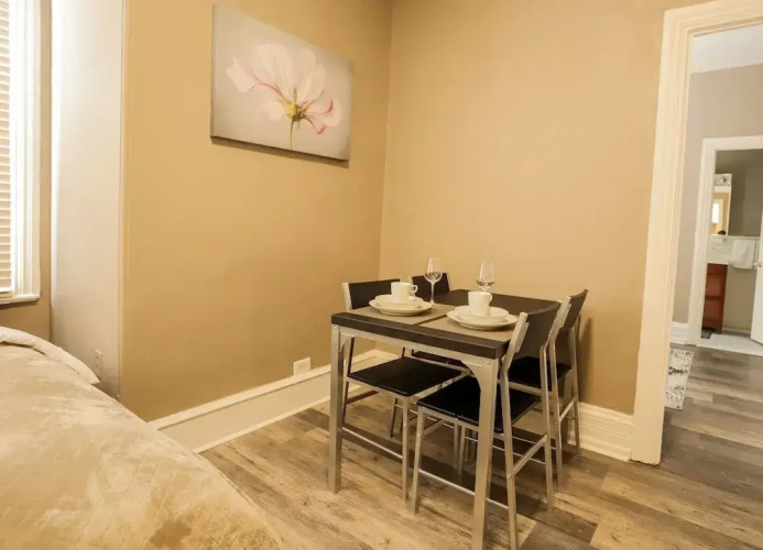 Midtown Suites