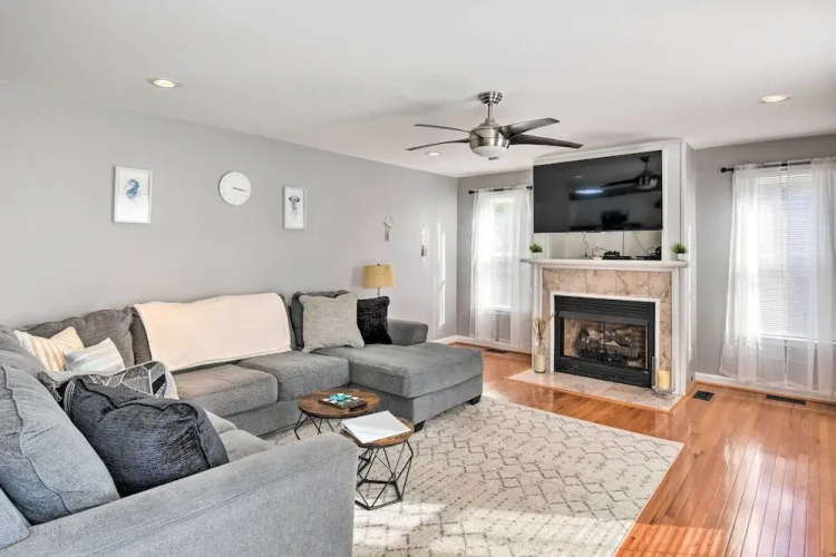 Norfolk Beach House Rental w/ Private Pool!