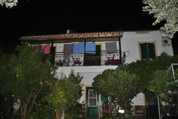 Stelios Studios
