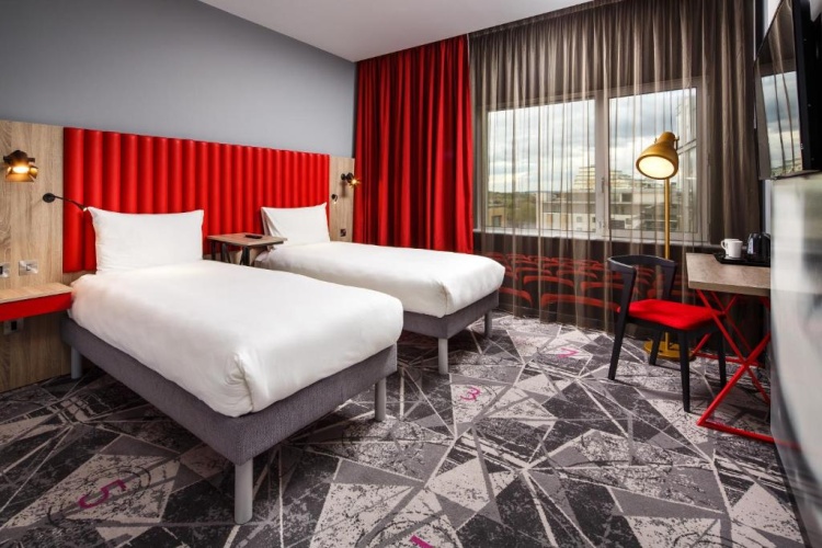 The Duet Twin room