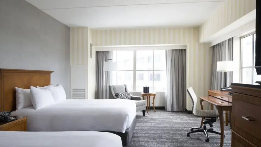 Deluxe Quadruple room