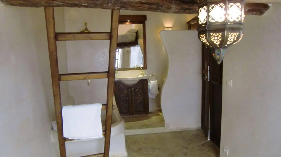 Riad Thaïs