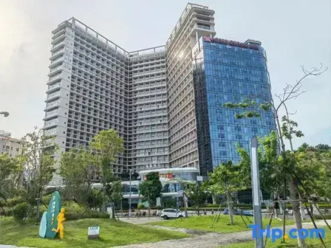 Xiaocheng International Apartment Hotel