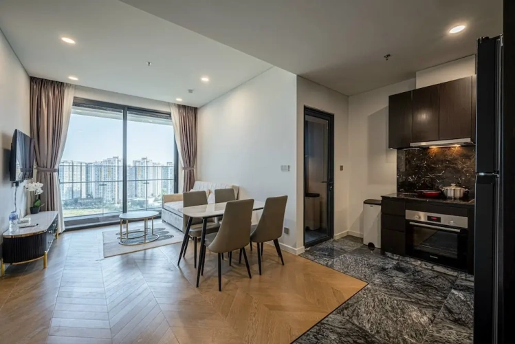 1 Bedroom Grand Club Suite with balcony and with city view