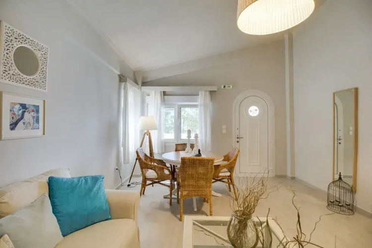 Ekatis House II