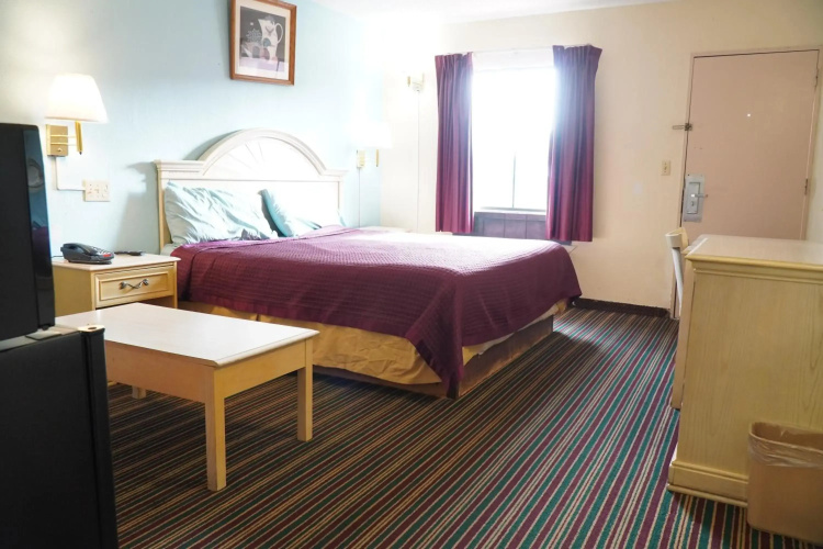 Quality Quarters Inn