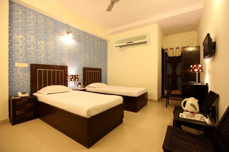 Deluxe Triple room