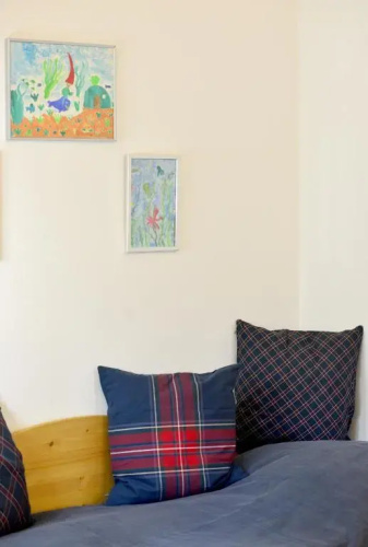House with Courtyard & Parking Close To Stadtpark
