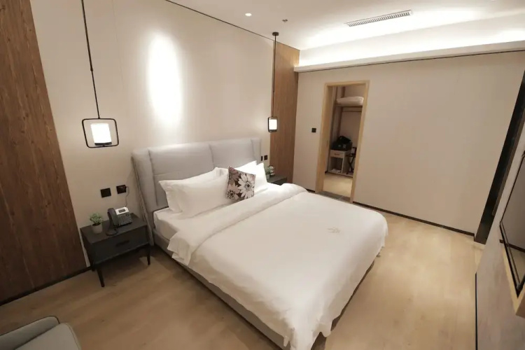 Lotus Blu Hotel Naga