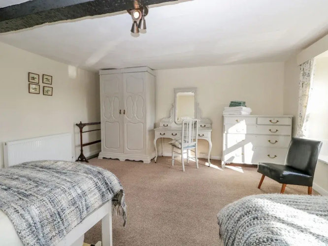 1 Court End Cottage