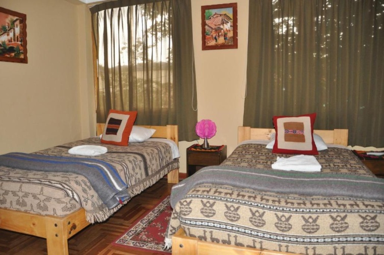 Standard Twin room