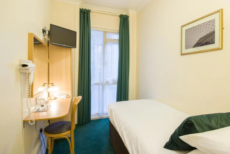 London Town Hotel