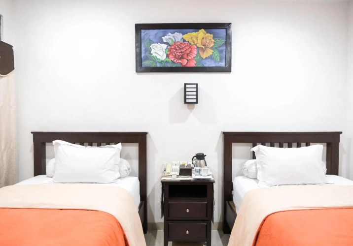 Pasola Guest House