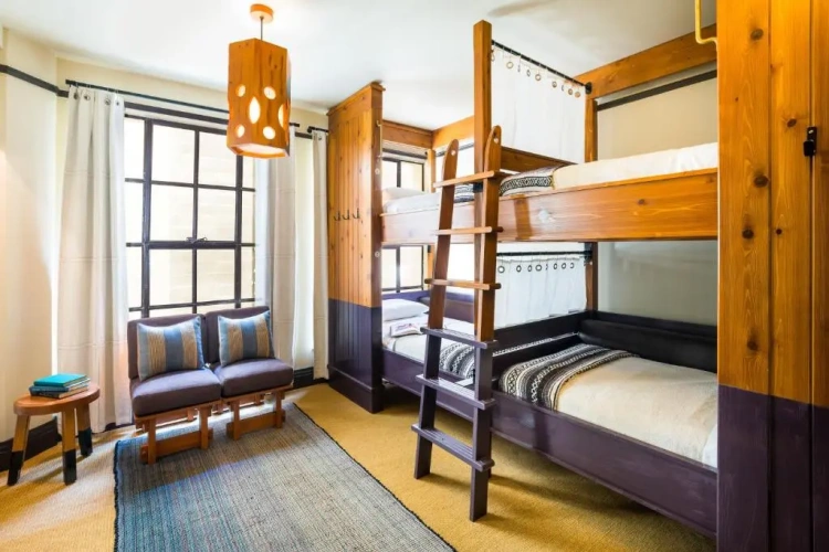 Quadruple room
