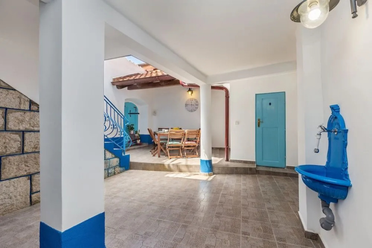 Vila Saja