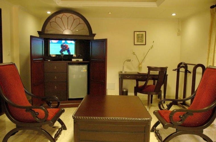 Double Club Suite