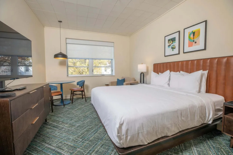 The Holbrook Hotel