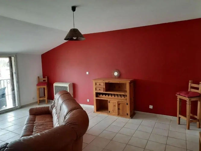 2 Bedrooms Cottage