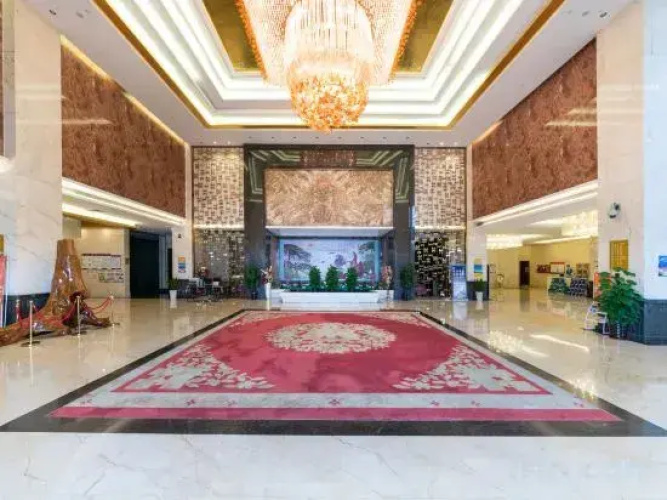 Huatai Hotel