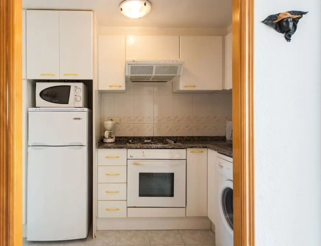 1 Bedroom Apartment with balcony