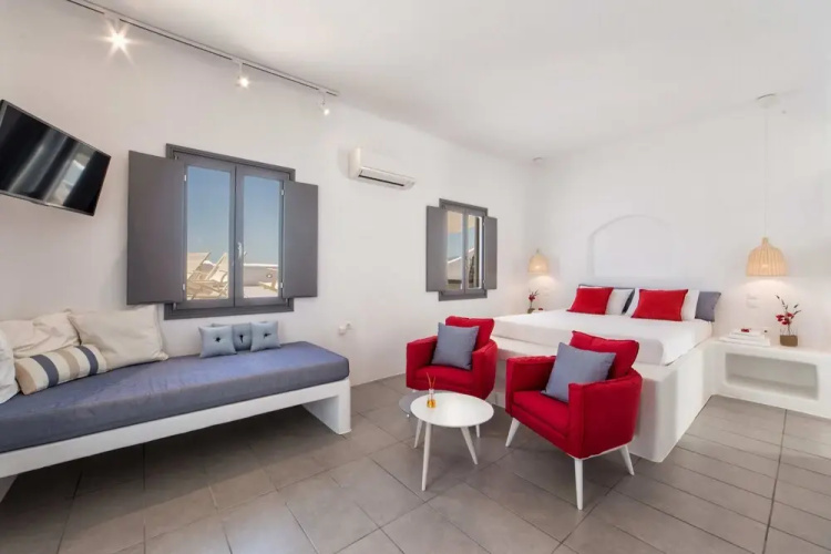 Villa Fuster in Paros