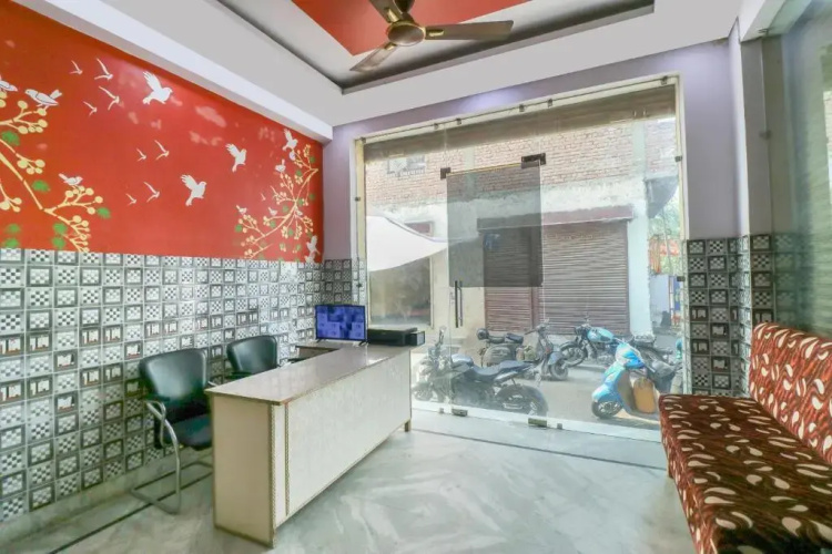 Spot On Mannat Residency