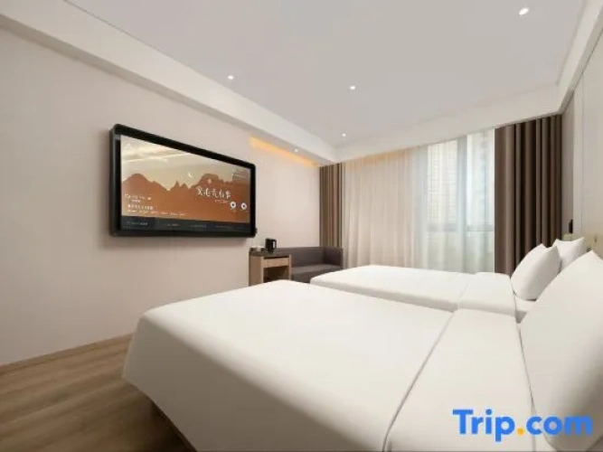Standard Twin Family room