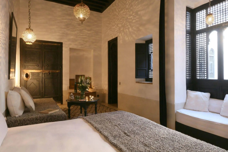Riad Azzouna 13