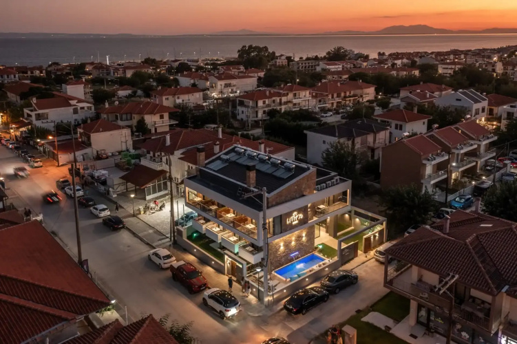 Lithos Suites Nikiti