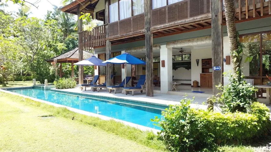 Villa Rumah Isah