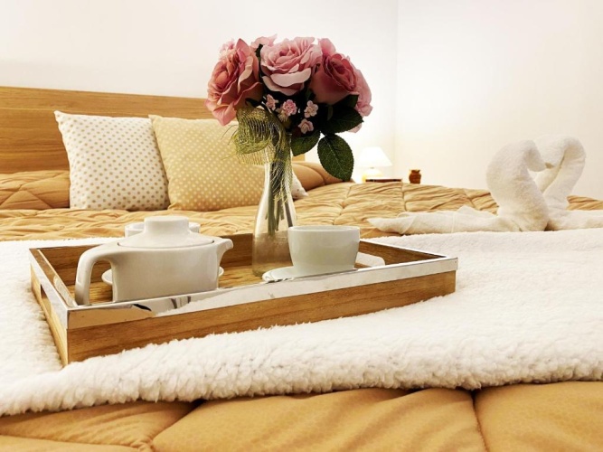 3 Bedrooms Apartment