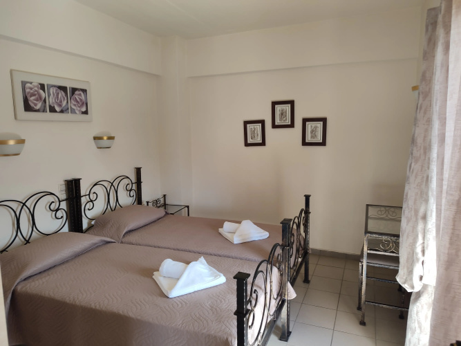 New Kydonia Suites & Studios