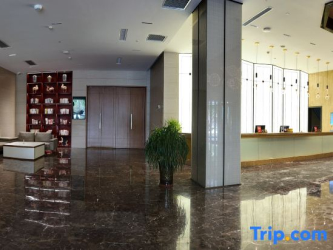 Quanjin Business Hotel
