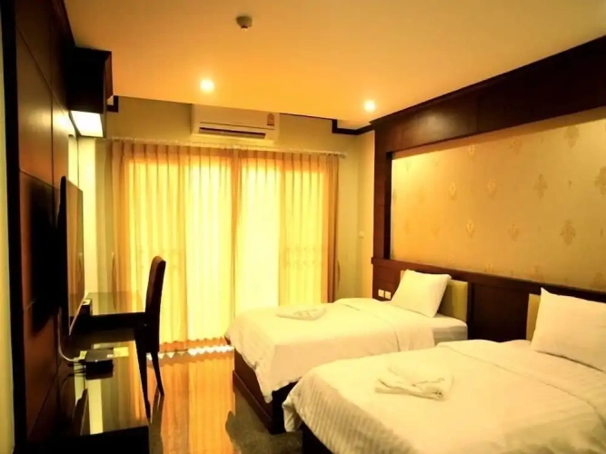 Standard Twin room with balcony and with city view