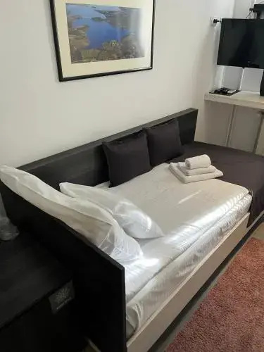 Garni Hotel Lazarevic