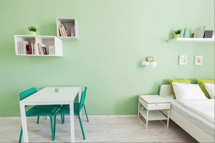 3 Bedrooms Apartment