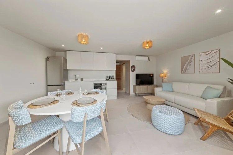 1 Bedroom Deluxe Bungalow with garden view