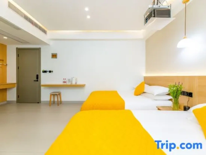 Premium Twin room