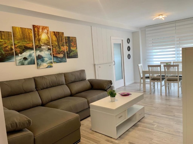 3 Bedrooms Apartment