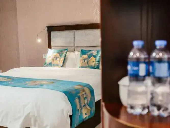 Mancheng Hotel