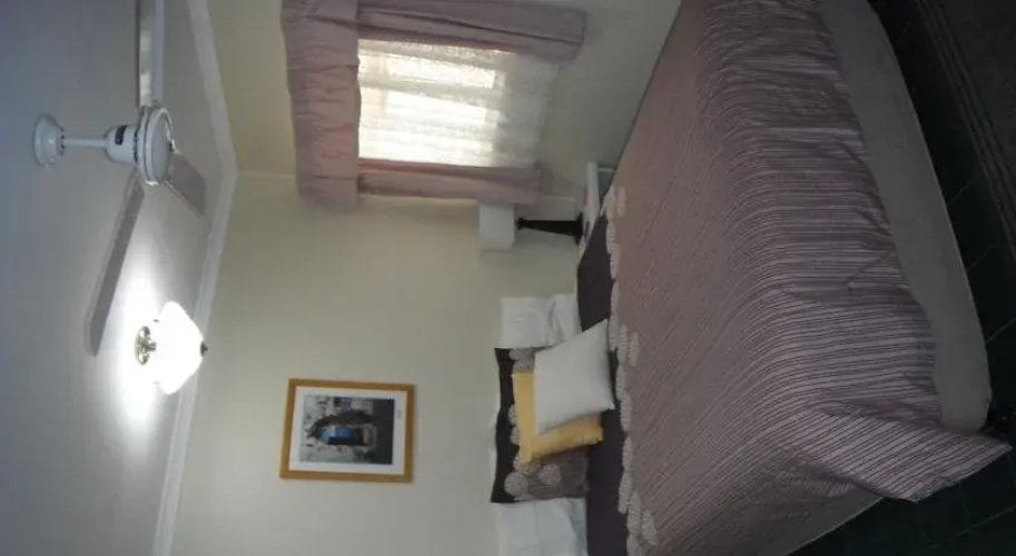 The Bay Bed & Breakfast