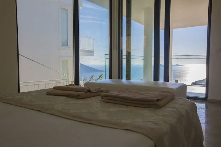 Villa Swan