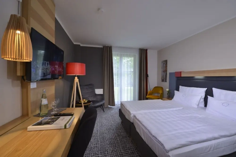Classic Twin room with balcony