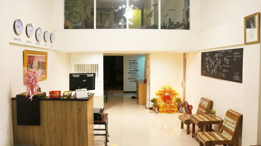 Wake Up Hostel Bangkok
