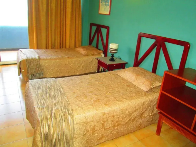 Hotel Tiuna