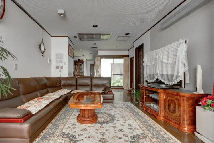 Nakayama Guesthouse