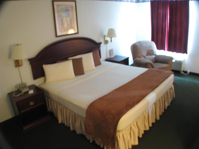 Dodge House Hotel & Convention Center